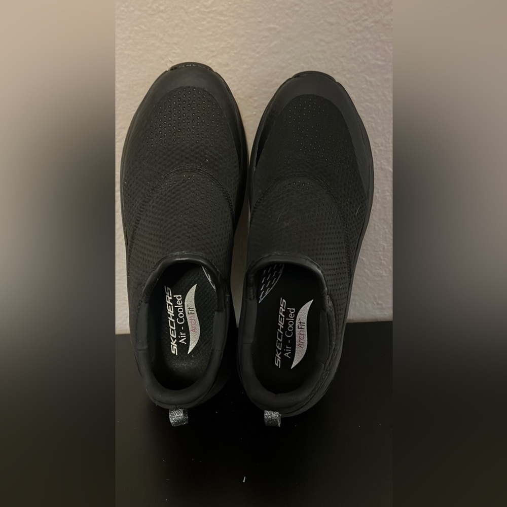 Skechers Go Walk Arch Fit Women’s Shoes